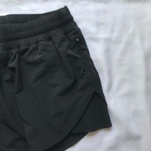 Lululemon Pleat To Street Short